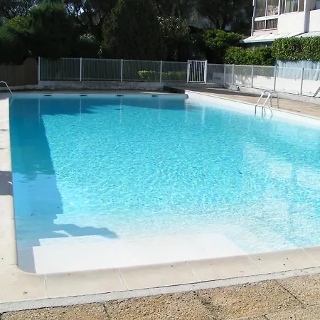 Charmant Dans Avec Piscine * Антиб